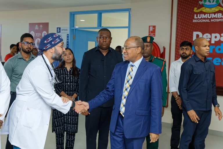 Dr Khuz with President Mwinyi of Zanzibar